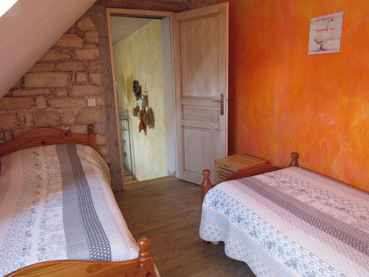 Chambres D'Hotes Les Arondelles Virey-le-Grand Luaran gambar