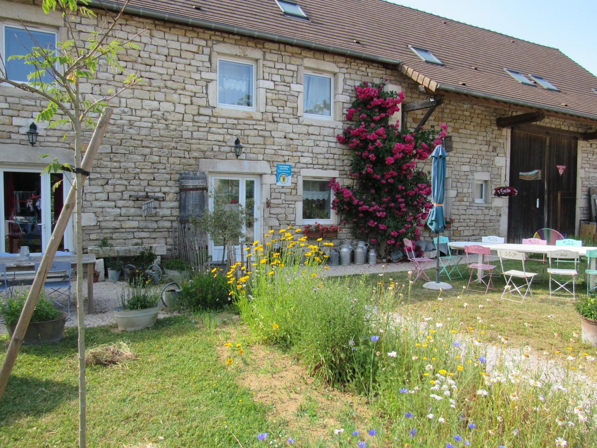 Chambres D'Hotes Les Arondelles Virey-le-Grand Luaran gambar